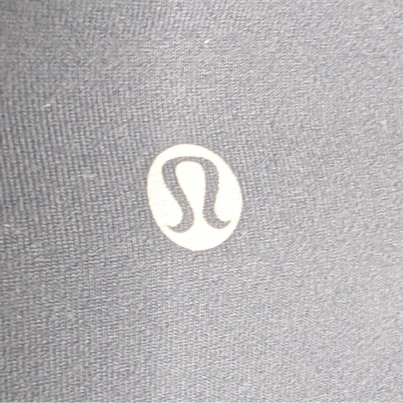 Lululemon Athletica Women’s Charcoal Gray Bomber Jacket Size 8/10 Luon Fabric - Picture 8 of 16